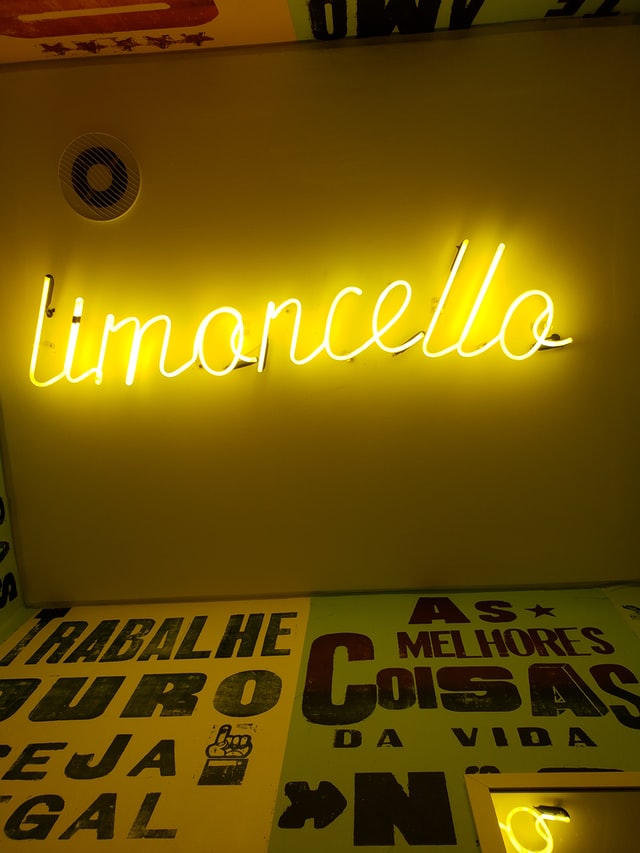 Limoncello, de herkomst, Limoncello maken, recepten en Limoncello Spritz