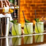 Supermarkt drankaanbiedingen: party drinks, cocktail ingrediënten en feestdeals